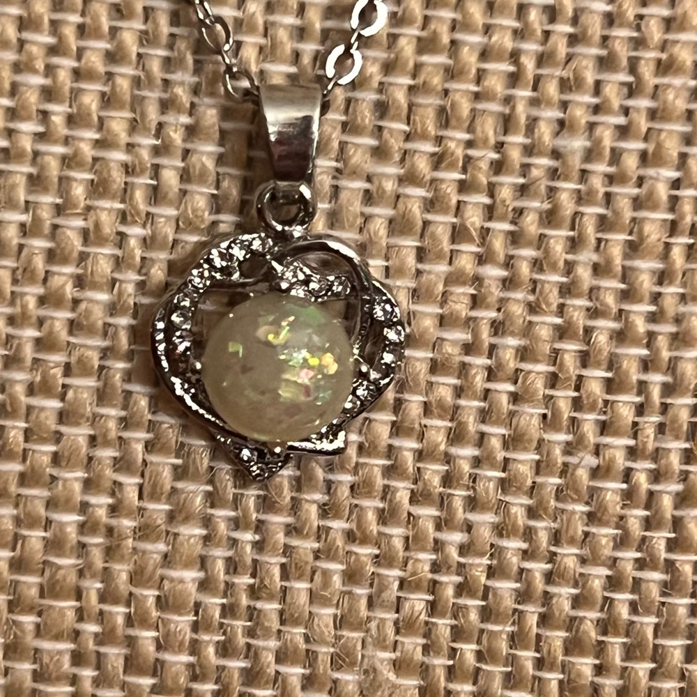 New faux opal and clear cz necklace silver tone chain 18”+2” - Picture 3 of 7